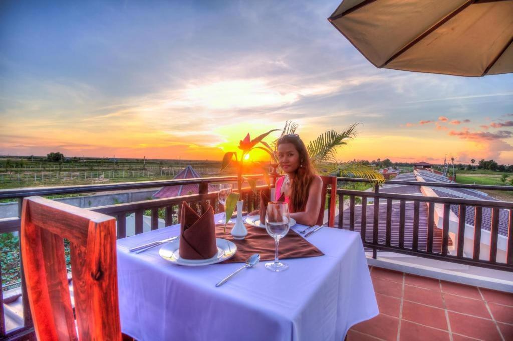 Ry'S Lotus Resort D'Angkor Siem Reap Exteriör bild